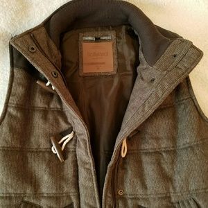 neutral/ faux leather puffer vest